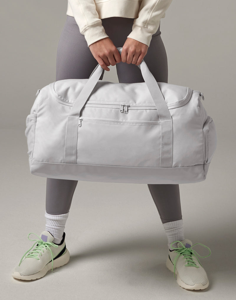 Medium Training Holdall – Sporttasche 32L mit Schuhfach (recyceltes 600D Polyester)