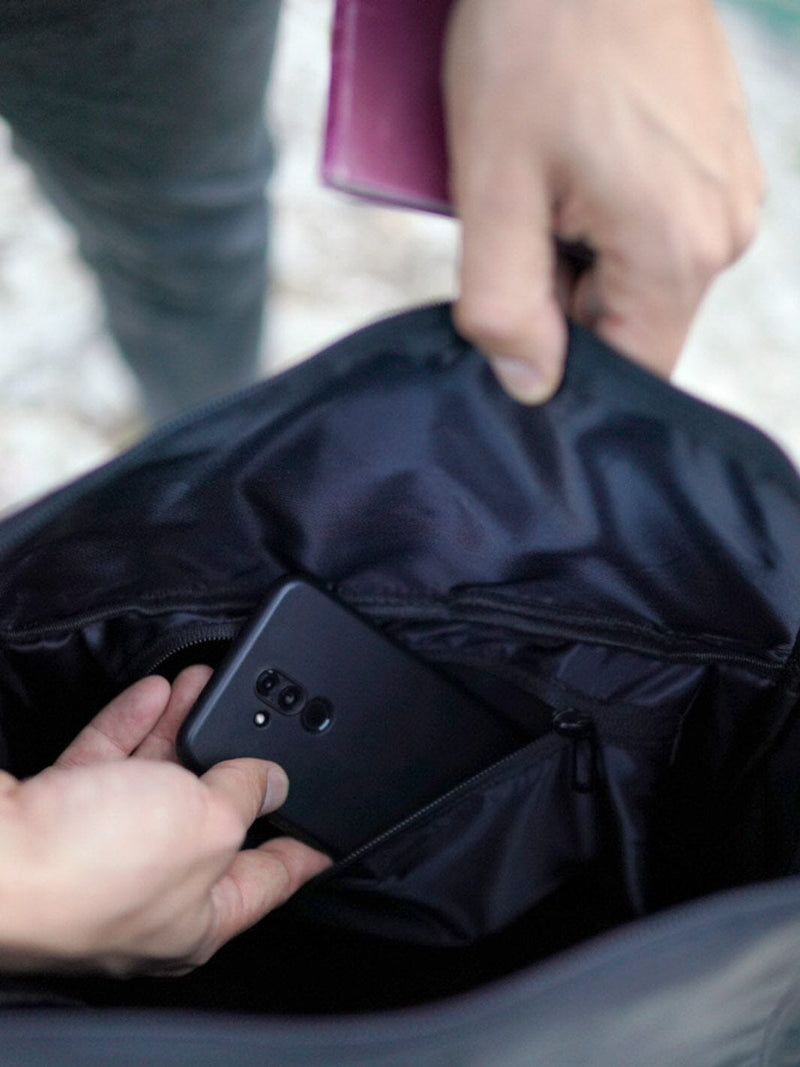 BÄG Rolltop Backpack – water-repellent, 15″ laptop sleeve, urban & outdoor