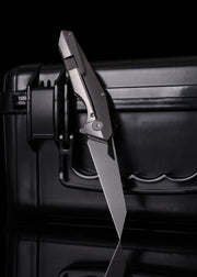 3D-gefräster 6AL4V Titan-Griff des Berserk Blades BROK Stonewash
