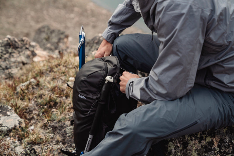 Matador Beast 28 - Ultraleichter, faltbarer Rahmenrucksack für Outdoor-Aktivitäten (28 Liter) von Matador