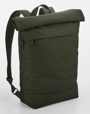 Rolltop Rucksack 15L aus recyceltem 600D Polyester – Detail Magnetverschluss