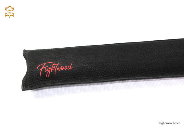 Fightwood Ledertasche 72 cm aus genarbtem Rindsleder in Schwarz, handgefertigt in Berlin – passend für 2 Escrima-Stöcke