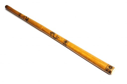 FIGHTWOOD Dragon Rattan-Stock 71 cm Ø 24–26 mm, gebranntes Motiv, lackiert