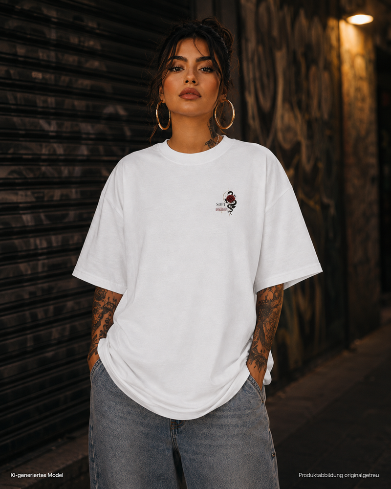 Fightwood Soft but Dangerous Unisex Oversized Bio T-Shirt in Vorderansicht