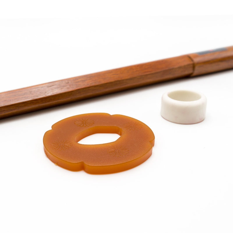 FUJIMAE Red Oak Shoto (Kodachi) – 60 cm with Tsuba