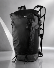 Ultraleichter Matador Freerain22 Reiserucksack mit Rolltop-Verschluss