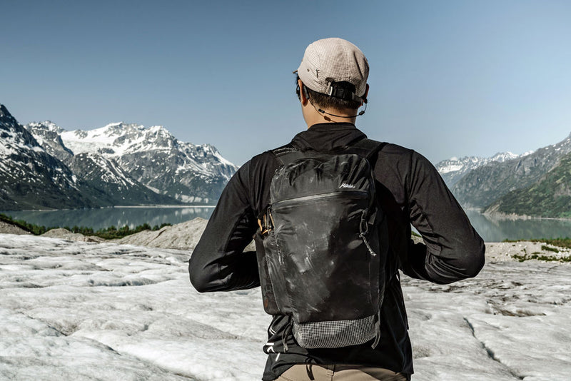 Matador Freefly16 – Ultraleichter, wetterfester Faltrucksack (16L / 190g)
