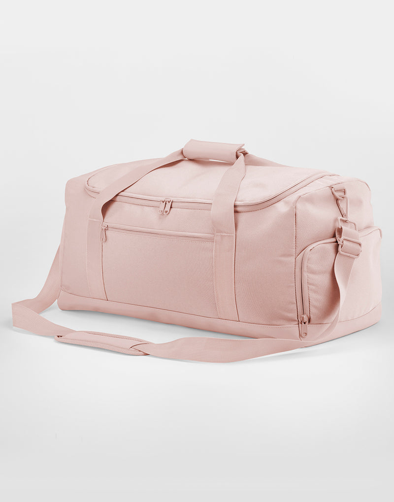 Trainingstasche mit 2-Wege-Reißverschluss am Hauptfach