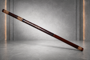 Philippinischer Trainingsstock schwarz mit Handgravur aus Rattan, 71 cm